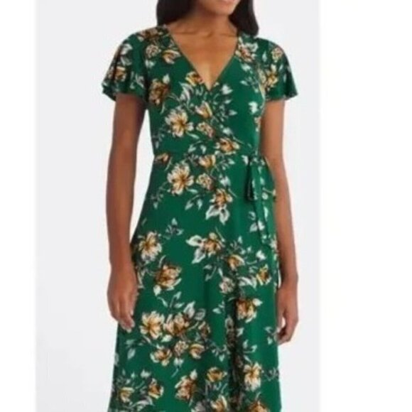 Fortune & Ivy Dresses & Skirts - Fortune & Ivy Women's Floral Wrap Dress Size Green Black Size M NWOT